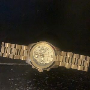 Michael kors gold watch